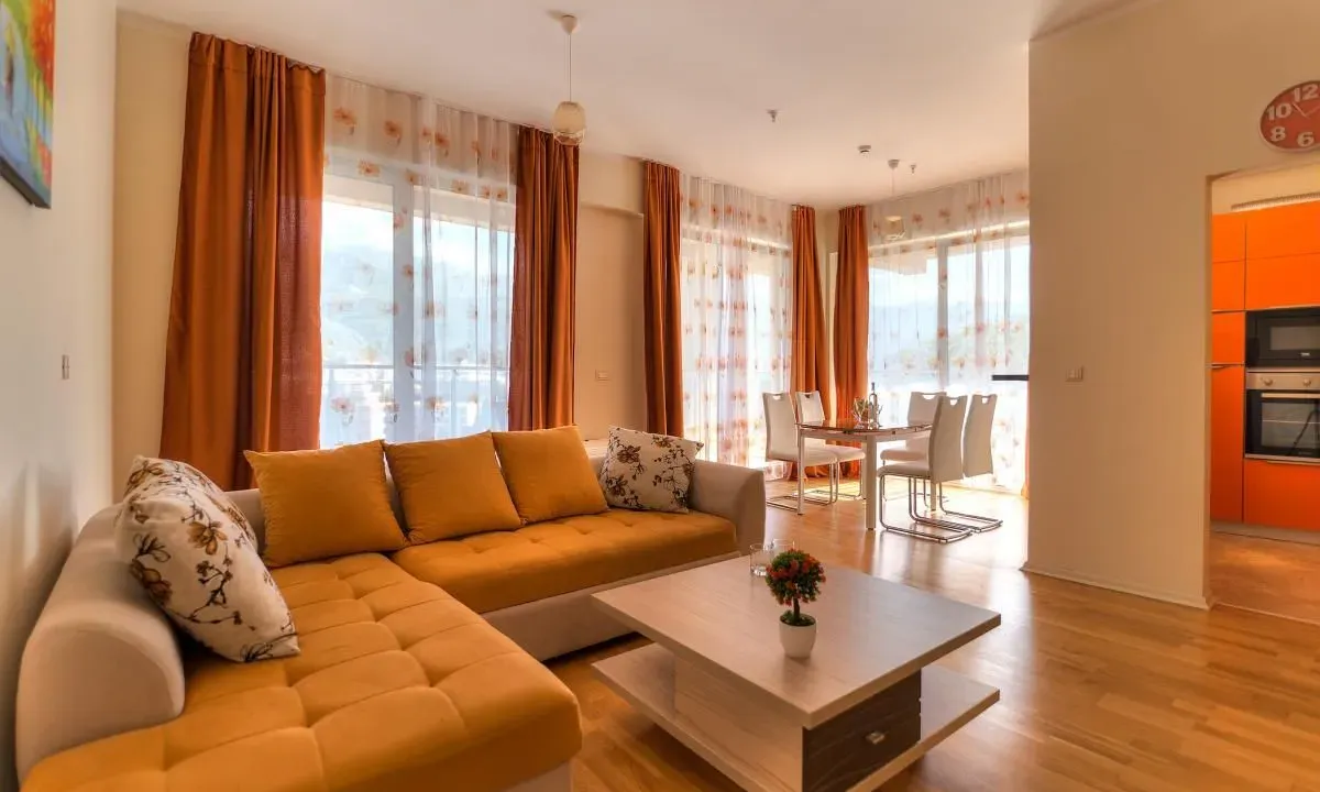 Prodaja, dvosoban stan, 93m², Budva, Crna Gora