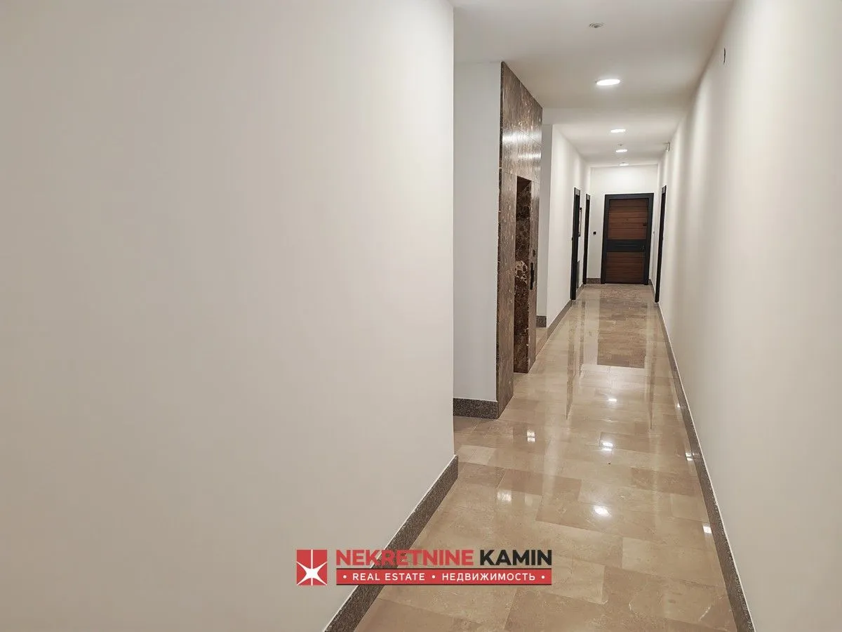 Prodaja, trosoban stan, 121m², Lastva Grbaljska, Kotor