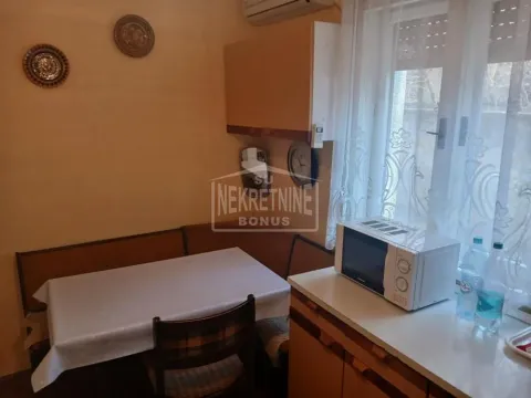 Prodaja, kuća, 121m², Centar, Subotica - image 4