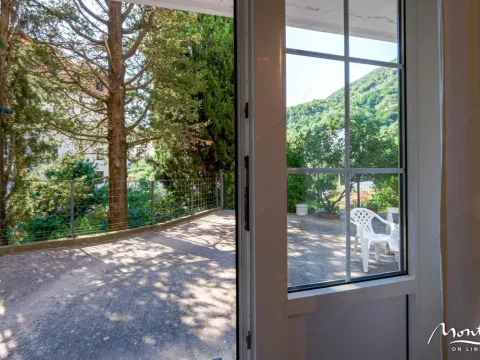 Sale, house, 195m², Bečići, Budva - image 16