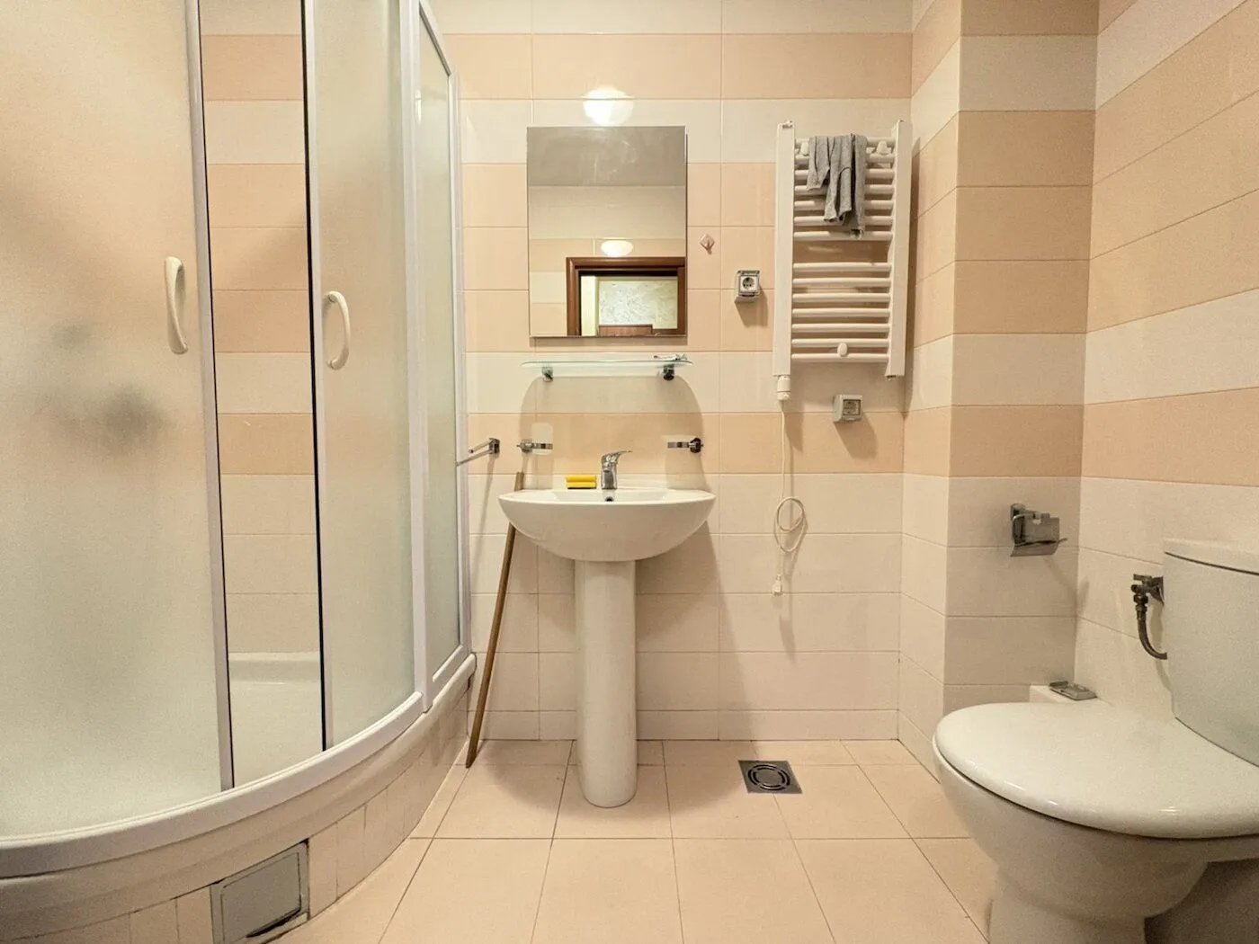 Rent, apartment, 40m², Stari Aerodrom, Podgorica