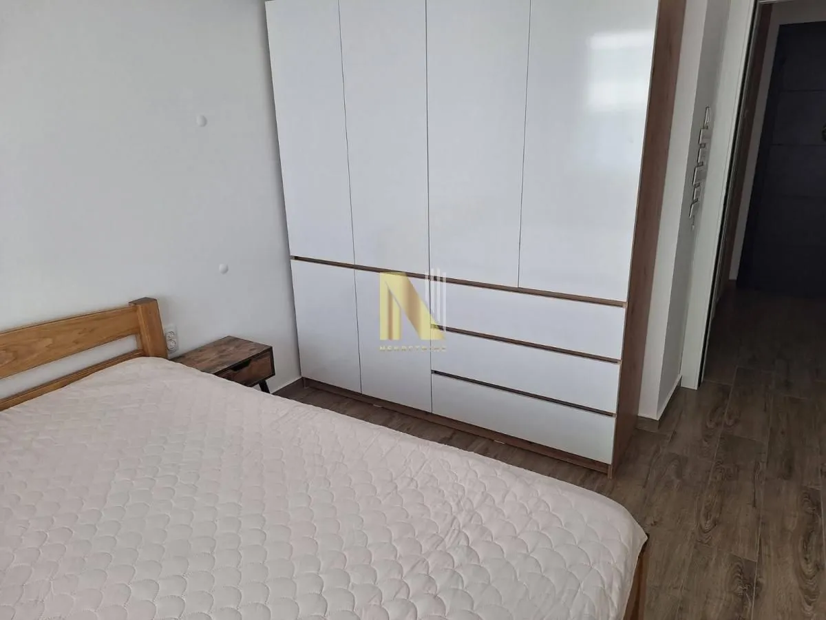 Prodaja, trosoban stan, 72m², Subotica, Srbija