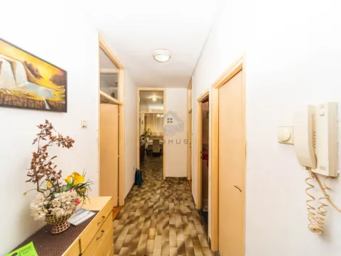 Prodaja, dvosoban stan, 79m², Pobrežje, Podgorica - image 13