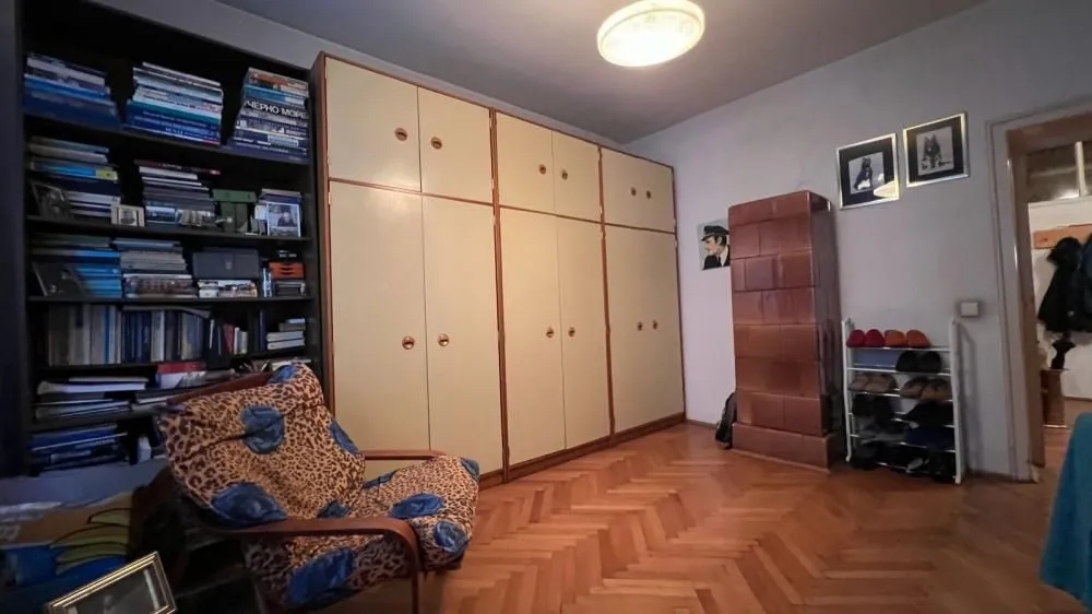 Sale, three bedroom apartment, 77m², Stari Grad, Beograd