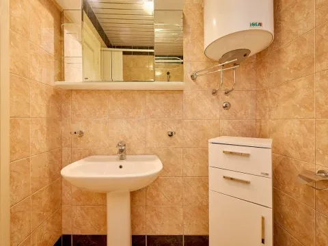 Prodaja, četvorosoban stan, 131m², Sveti Stefan, Budva - image 17