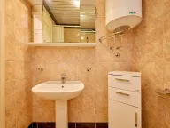 Prodaja, četvorosoban stan, 131m², Sveti Stefan, Budva - image 17