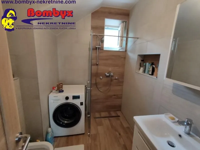 Prodaja, kuća, 300m², Sremska Kamenica, Petrovaradin