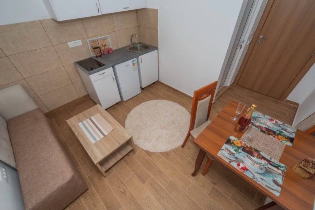 Rent, one bedroom apartment, 50m², Stari Bar, Bar