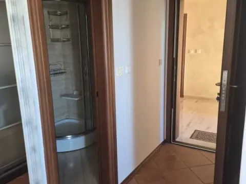 Prodaja, dvosoban stan, 69m², Petrovac, Budva - image 9