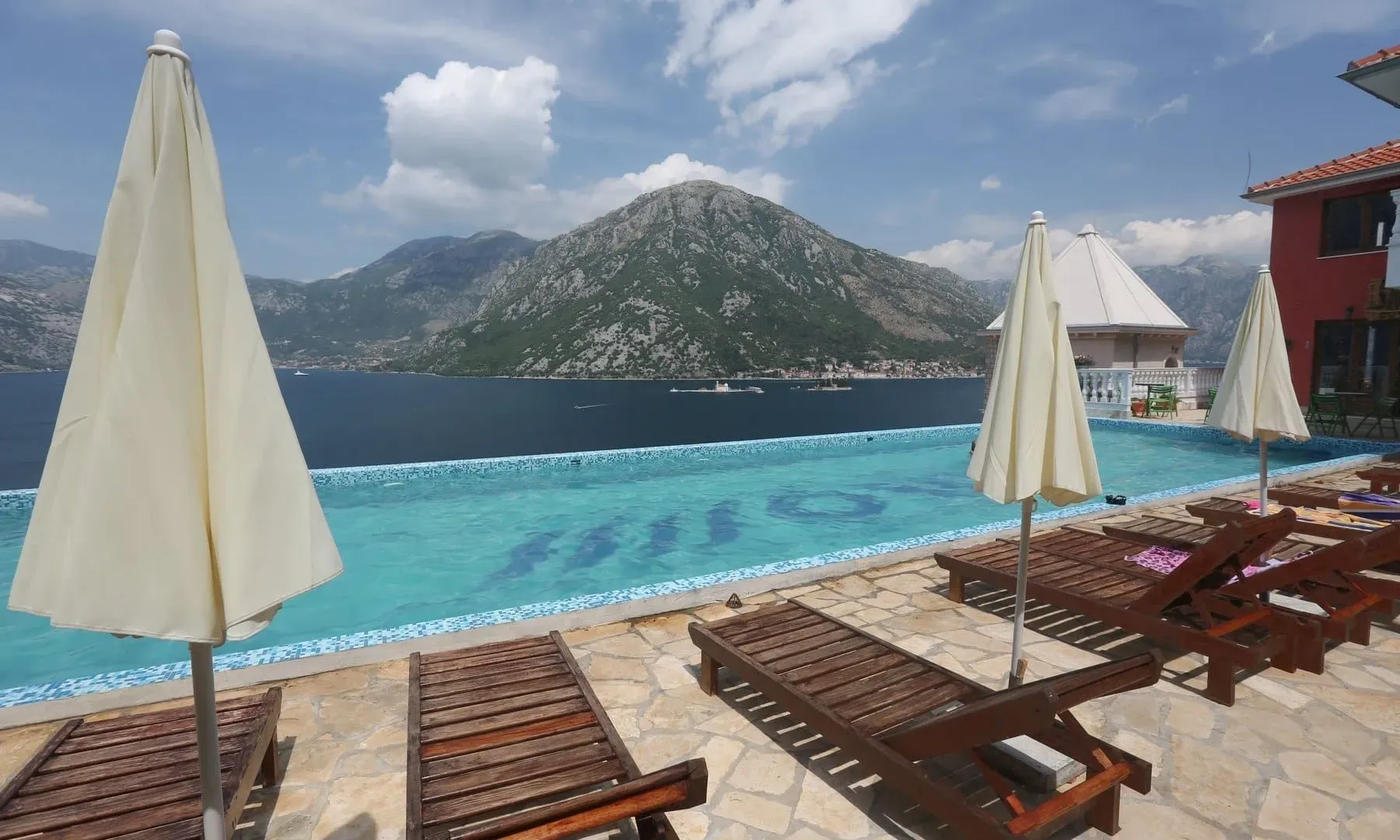 Sale, house, 235m², Kostanjica, Kotor