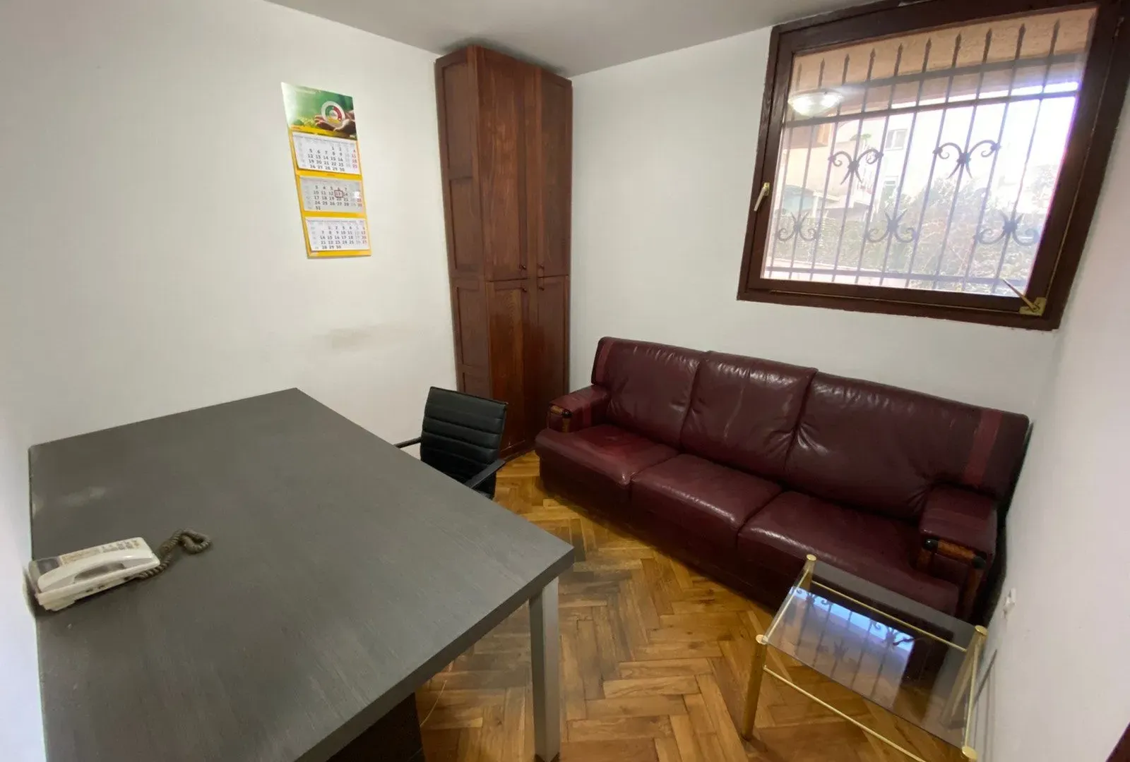 Sale, two bedroom apartment, 62m², Centar, Bar