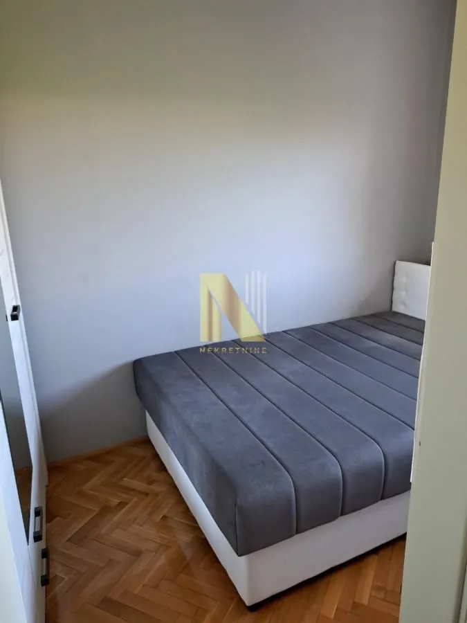 Izdavanje, jednosoban stan, 27m², Grbavica, Novi Sad Sve Podlokacije