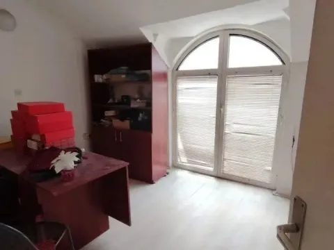 Sale, office space, 160m², Ćićevac, Srbija - image 18