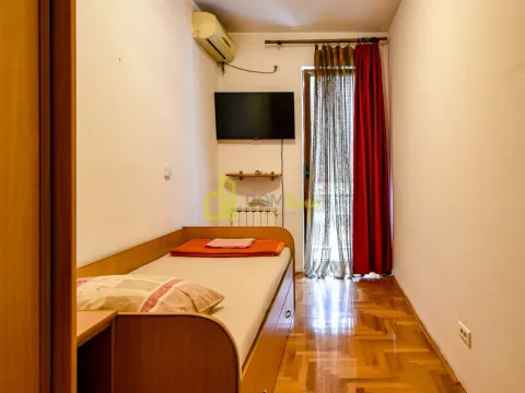 Izdavanje, dvosoban stan, 75m², Preko Morače, Podgorica - image 17