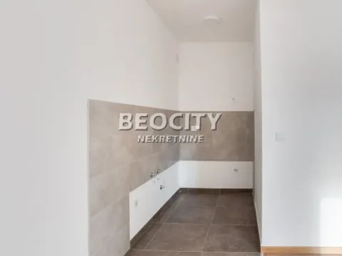 Prodaja, dvosoban stan, 50m², Centar, Novi Sad - image 3