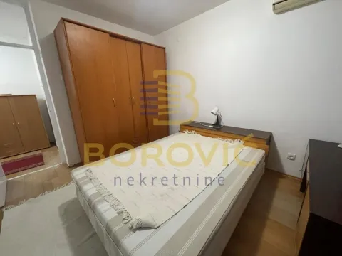 Izdavanje, trosoban stan, 78m², Retenzija, Beograd - image 4