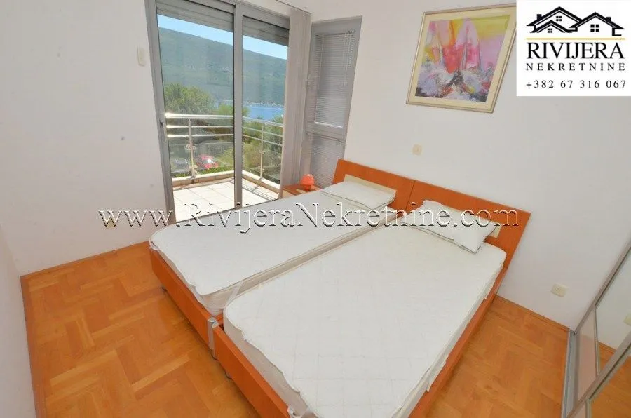 Prodaja, dvosoban stan, 85m², Đenovići, Herceg Novi