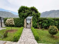 Sale, house, 306m², Prčanj, Kotor - image 12