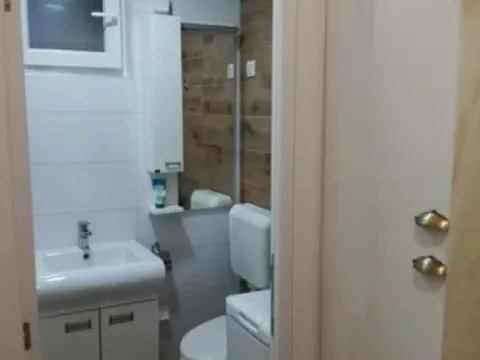 Rent, two bedroom apartment, 48m², Bulevar Oslobodjenja, Novi Sad Sve Podlokacije - image 5