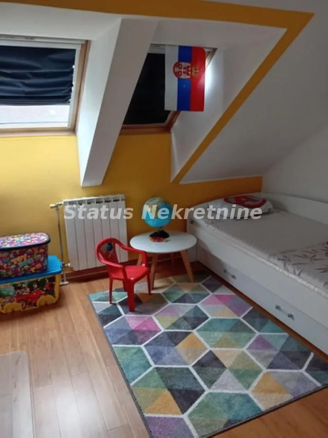 Prodaja, četvorosoban stan, 96m², Grbavica, Novi Sad Sve Podlokacije