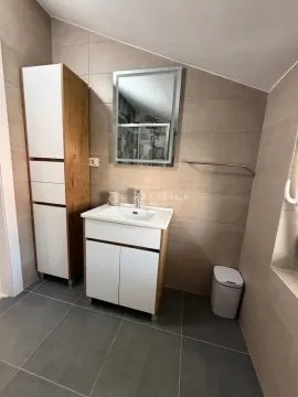 Rent, two bedroom apartment, 60m², Preko Morače, Podgorica - image 10