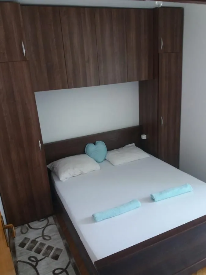 Prodaja, dvosoban stan, 75m², Budva, Crna Gora
