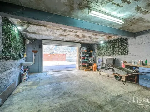 Sale, house, 140m², Muo, Kotor - image 38