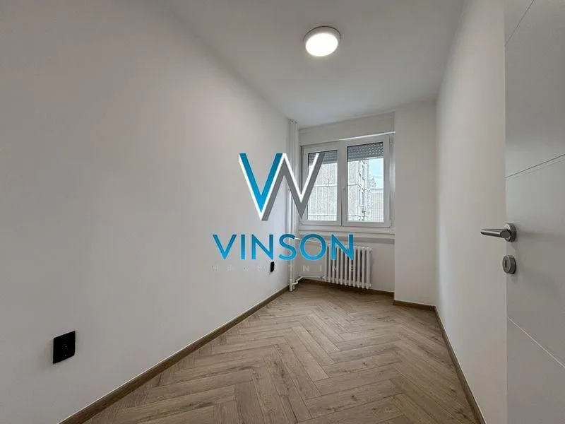 Prodaja, trosoban stan, 73m², Socijalno, Novi Sad Sve Podlokacije