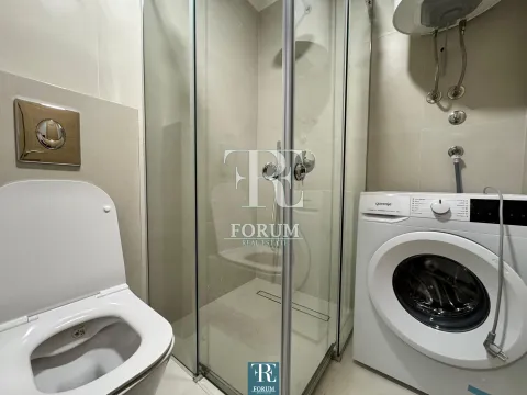 Izdavanje, jednosoban stan, 50m², City Kvart, Podgorica - image 11