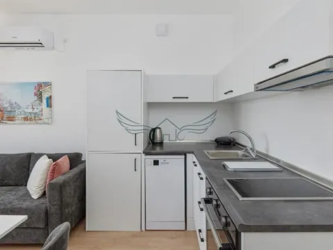 Izdavanje, jednosoban stan, 24m², Kavač, Kotor - image 3