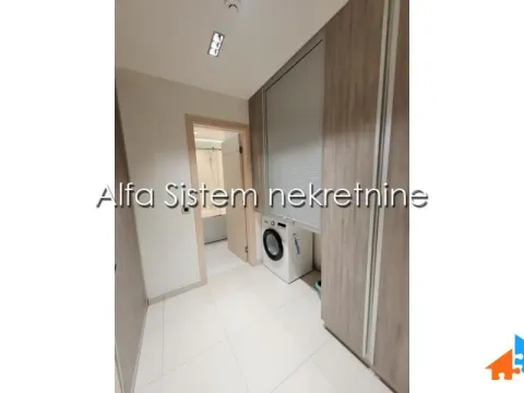 Izdavanje, dvosoban stan, 60m², Savski Venac, Beograd - image 12