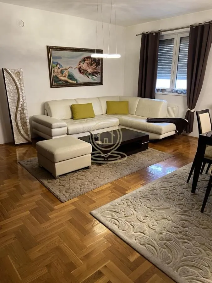 Prodaja, četvorosoban stan, 128m², Novo naselje, Novi Sad