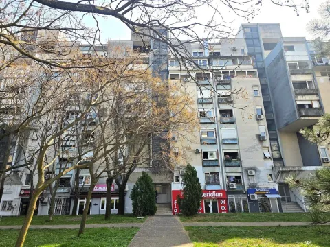Izdavanje, stan, 24m², Blok 5, Podgorica - image 8
