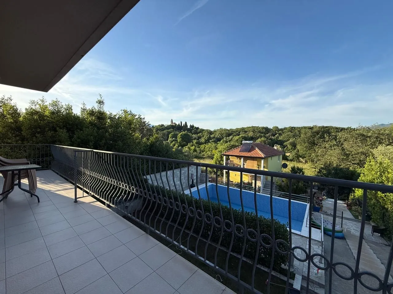 Prodaja, jednosoban stan, 63m², Gošići, Tivat