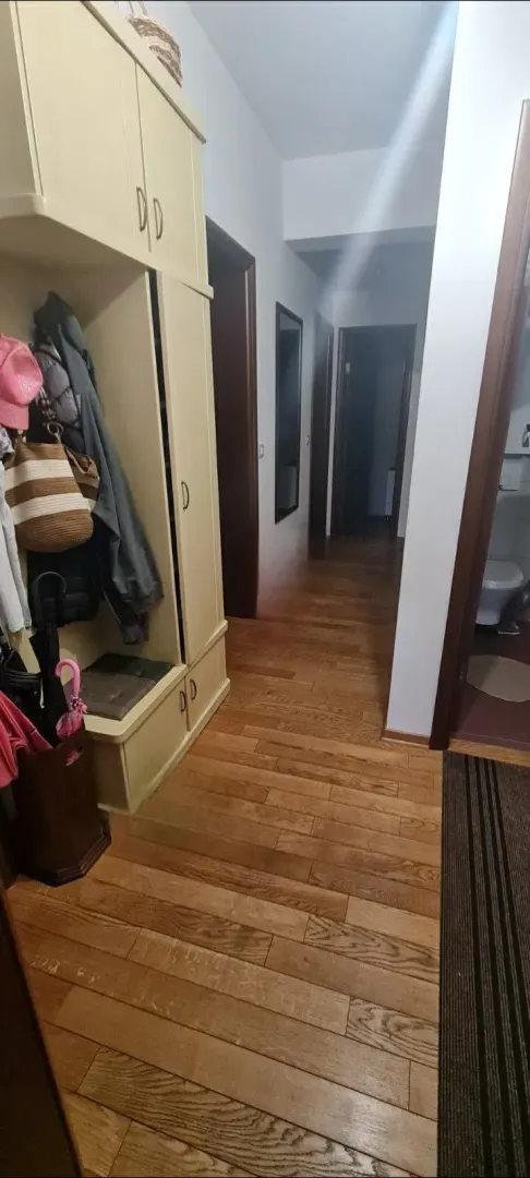 Prodaja, dvosoban stan, 81m², 1 maj, Podgorica