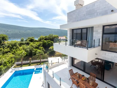 Prodaja, kuća, 360m², Đenovići, Herceg Novi - image 17