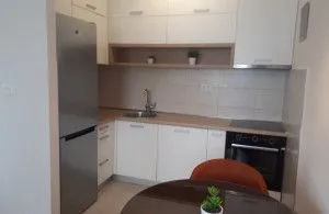 Izdavanje, jednosoban stan, 42m², City Kvart, Podgorica