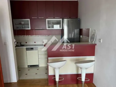 Rent, one bedroom apartment, 45m², Telep, Novi Sad Sve Podlokacije - image 6