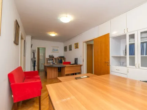 Sale, office space, 87m², Preko Morače, Podgorica - image 5