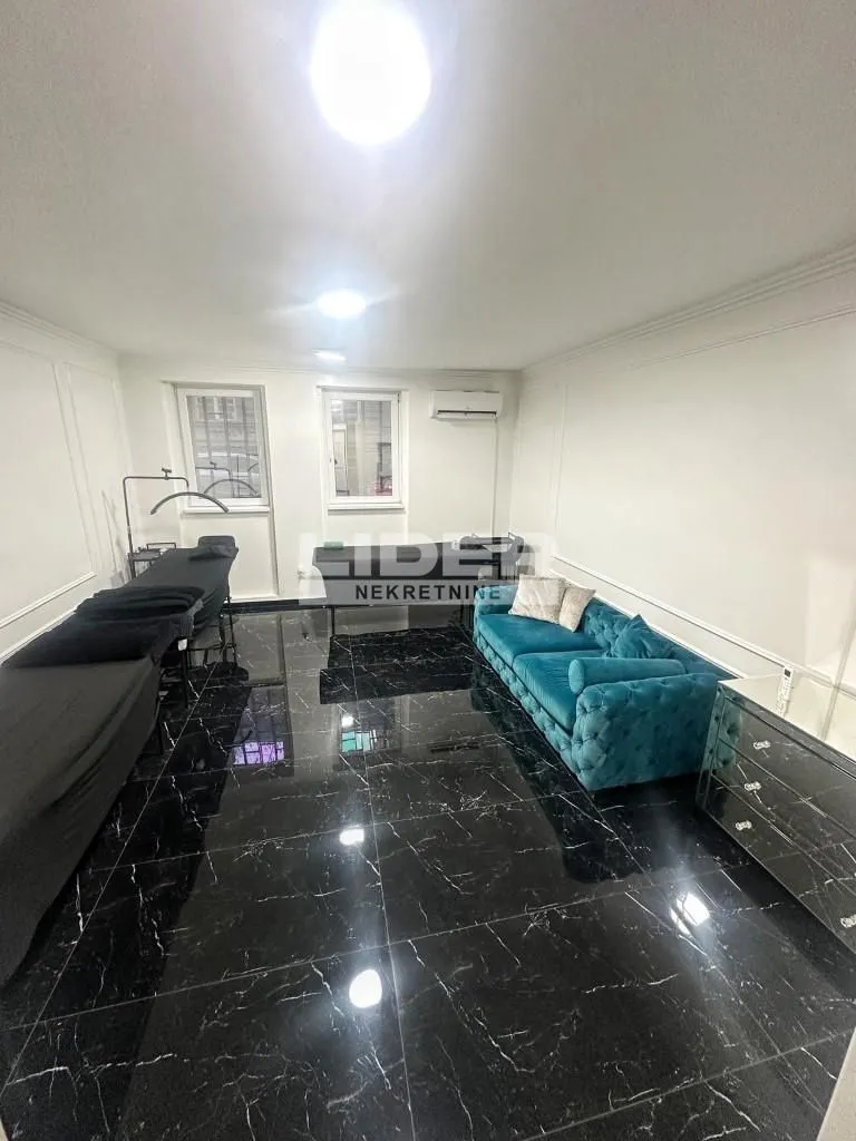 Sale, two bedroom apartment, 50m², Skadarlija, Beograd