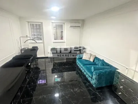 Sale, two bedroom apartment, 50m², Skadarlija, Beograd - image 2