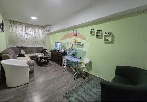 Sale, office space, City Kvart, Podgorica - image 3