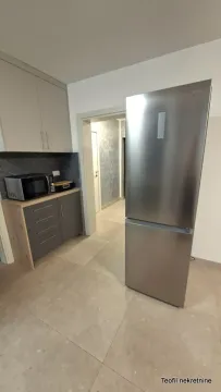 Izdavanje, trosoban stan, 65m², Kumodraž 2, Kumodraž Sve Podlokacije - image 11