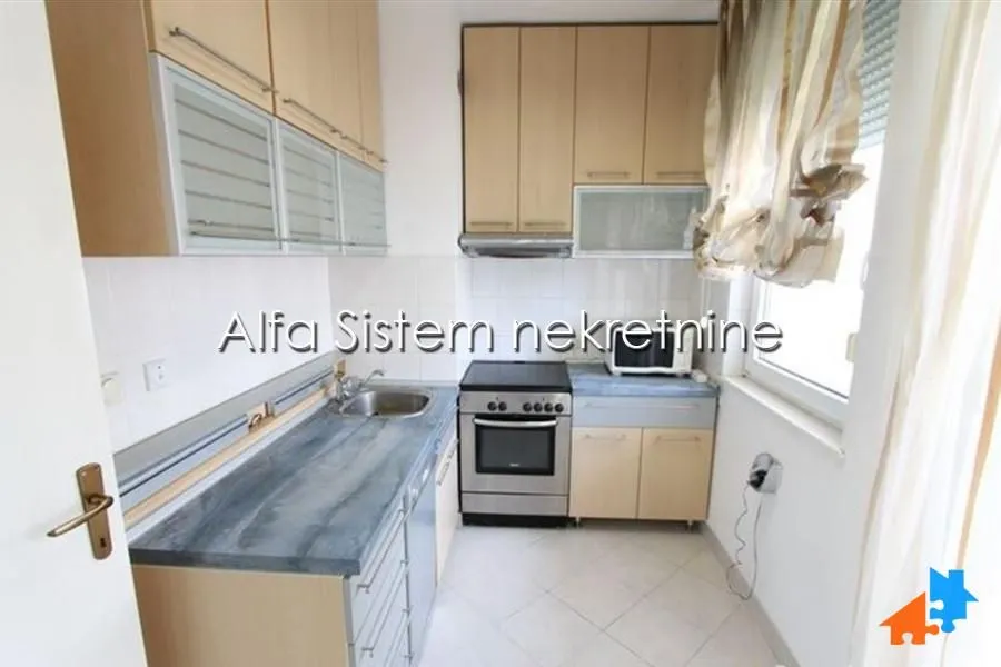 Rent, three bedroom apartment, 80m², Novi Beograd Sve Podlokacije, Beograd