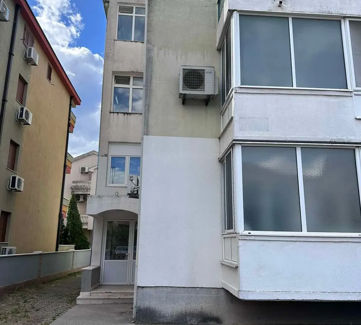 Rent, apartment, 39m², Stari Aerodrom, Podgorica