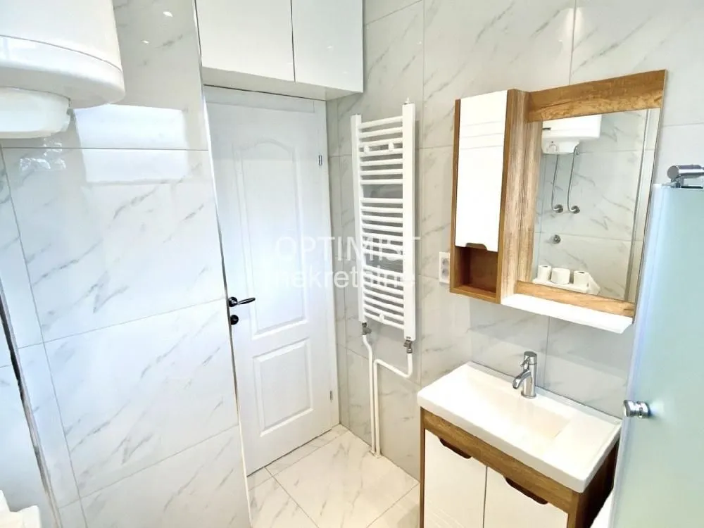 Rent, two bedroom apartment, 46m², Savski Venac, Beograd