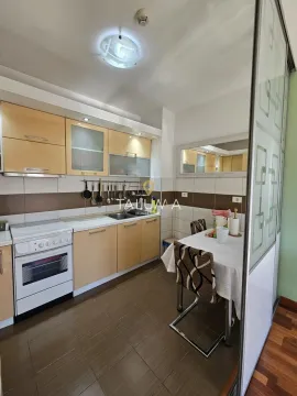 Rent, two bedroom apartment, 75m², City Kvart, Podgorica - image 3