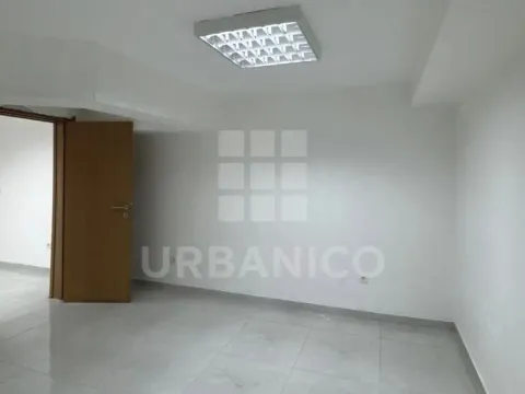 Sale, office space, 64m², Baston, Podgorica - image 6