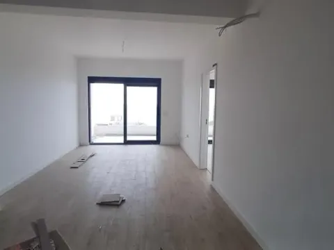 Sale, two bedroom apartment, 71m², Pinješ, Ulcinj - image 11