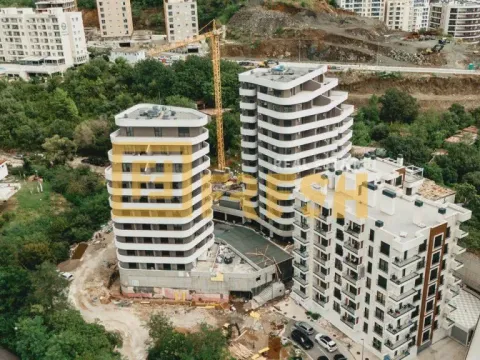 Sale, one bedroom apartment, 40m², Bečići, Budva - image 2